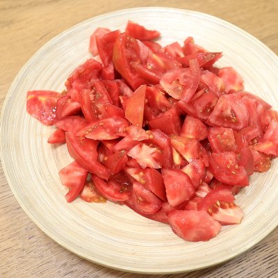 番茄炖牛肉这样做实在太美味，碗盘都要舔干净