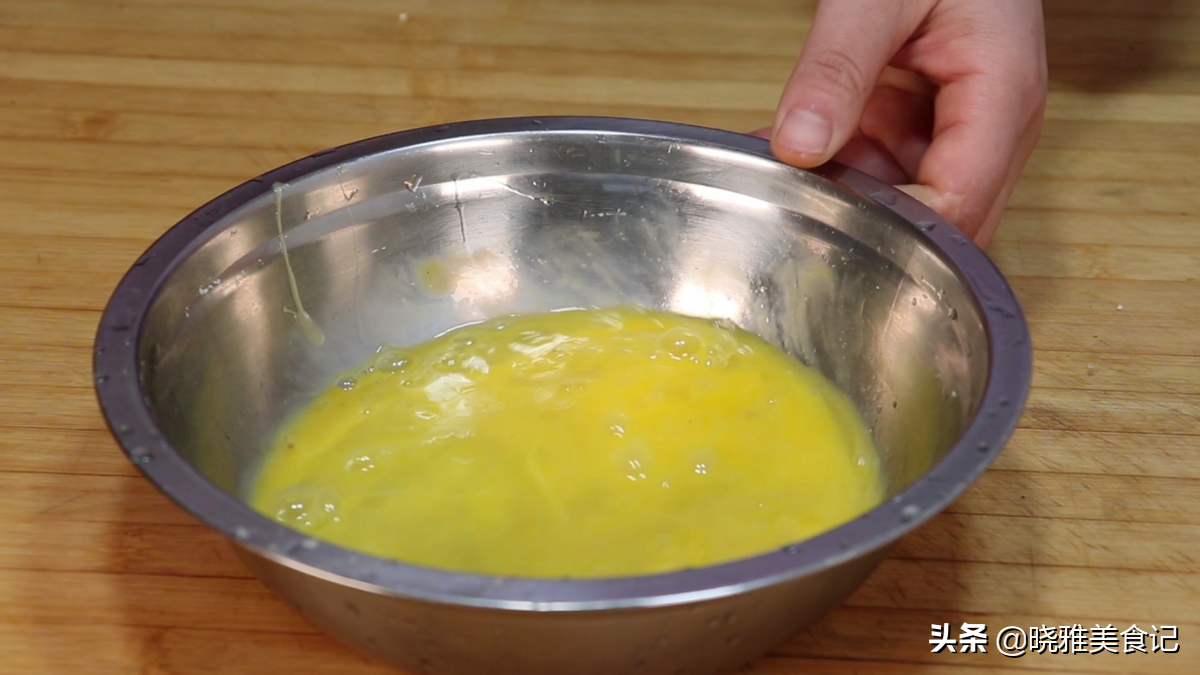 这才是韭菜炒鸡蛋的正确做法，香味十足，好吃下饭，做法简单家常
