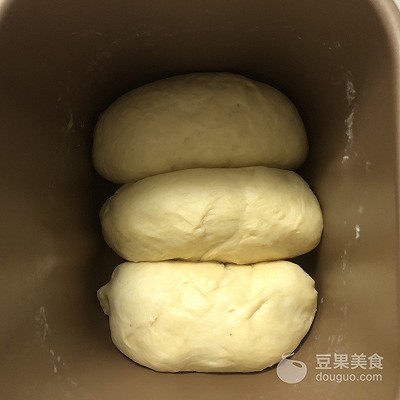 炼乳蜜豆面包-东菱4706W面包机食谱