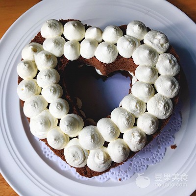 巧克力心形蛋糕的做法