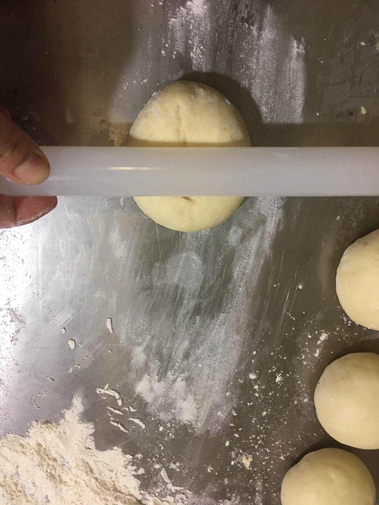 「豆卷面包」的做法+配方，用料简单，做法简单，但口感却超好吃