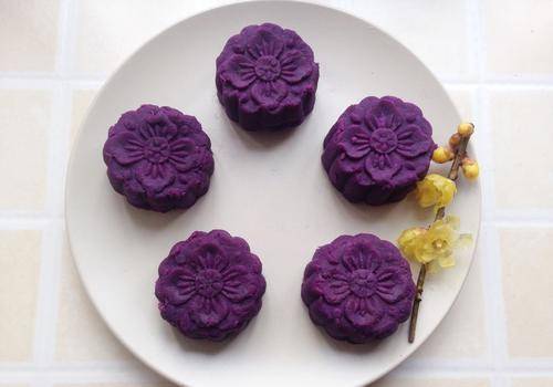 教你营养美味的紫薯豆沙糕，简单易学又好吃解馋，端上桌就被抢光