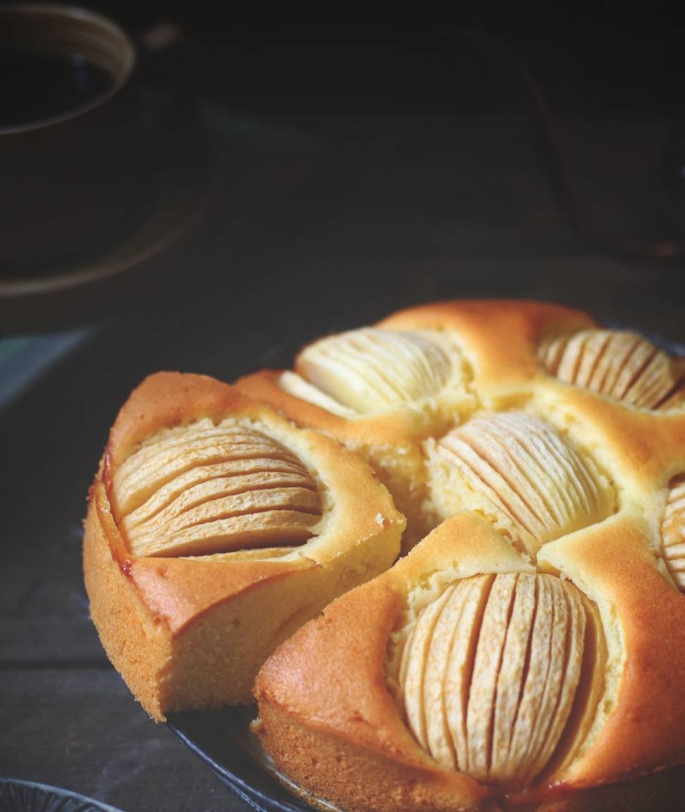 制作简单，好看好吃的德式苹果蛋糕，视觉和味觉的双重享受