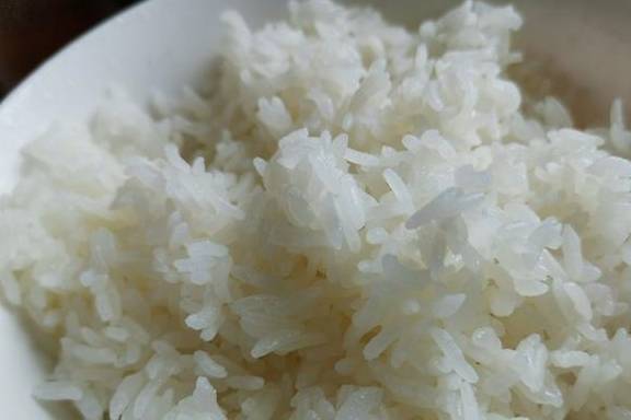五常大米搞拼配，十家就有九家假，米还是米，只是被拼配了